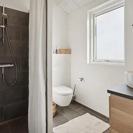 Holiday home 5 Bedroom Beautiful In Odder